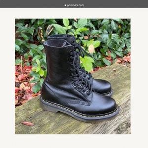 Dr Martens 1490 Pascal Black Combat Boots